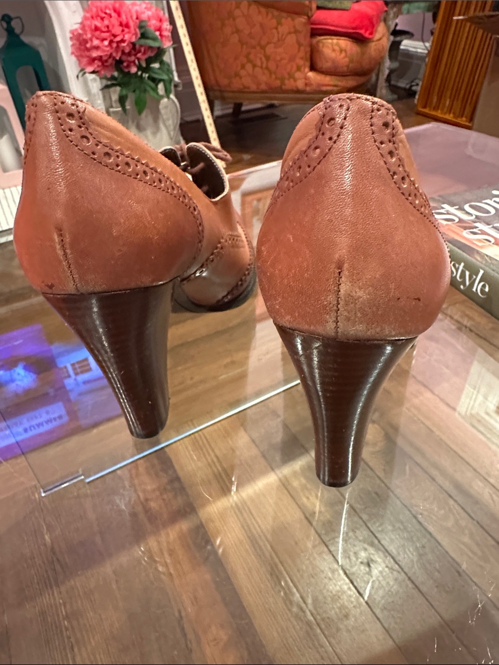Marc Fisher Tan Leather Lace-Up Wingtip Shoes - Picture 3 of 7